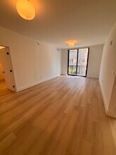 1541 Van Buren St, Unit B in Hollywood, FL - Building Photo - Building Photo