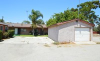 Pepper Ave Apartments in Fontana, CA - Building Photo - Building Photo