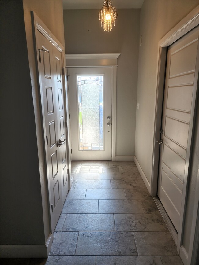 202 Northwest Granite Avenue in Cache, OK - Building Photo - Building Photo