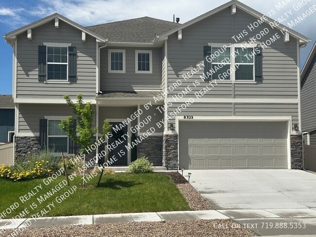 8322 Graphite Dr in Colorado Springs, CO - Building Photo - Building Photo