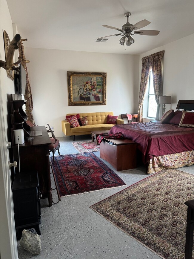 property at 15935 Mary Cir