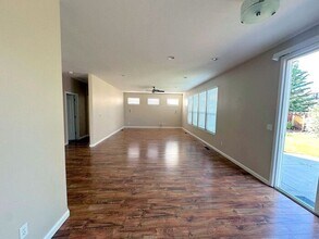 3031 Sky Country Dr in Reno, NV - Building Photo - Building Photo