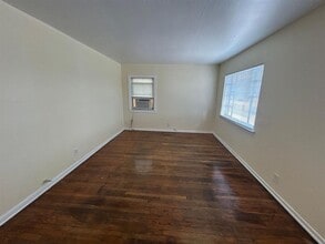 1402 Gustav St in Houston, TX - Building Photo - Building Photo