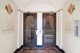 3305 Fremont Ave S in Minneapolis, MN - Building Photo - Building Photo