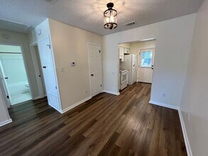 3602 N B St in Pensacola, FL - Building Photo - Building Photo