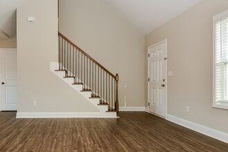 320 Woodland Ridge Cir in Covington, GA - Building Photo - Building Photo