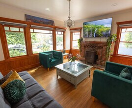 3148 College Ave, Unit ID1309735P in Berkeley, CA - Foto de edificio - Building Photo