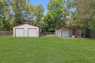 432 Co Rd 4284 in Dayton, TX - Building Photo - Building Photo