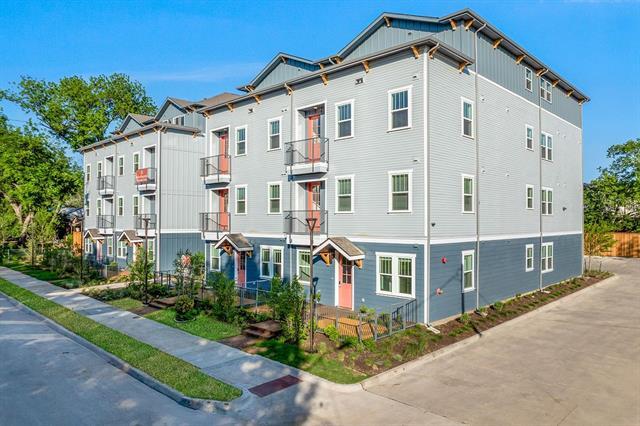 2220 Mail Ave in Dallas, TX - Building Photo - Building Photo
