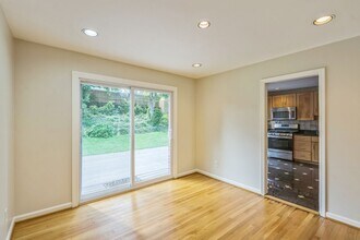 7701 Sebago Rd in Bethesda, MD - Building Photo - Building Photo