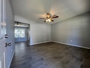 514 Bertloma St in Pasadena, TX - Building Photo - Building Photo