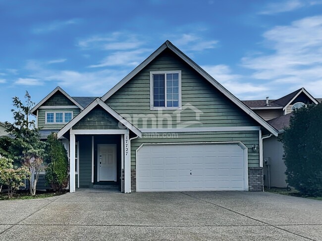 property at 17727 1st Ave Ct E