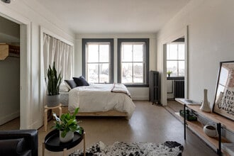 Heather Hall in Detroit, MI - Building Photo - Building Photo