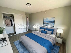 1226 W 98th St in Los Angeles, CA - Foto de edificio - Building Photo