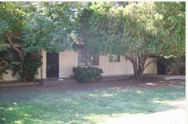 property at 1443 E Cedar St
