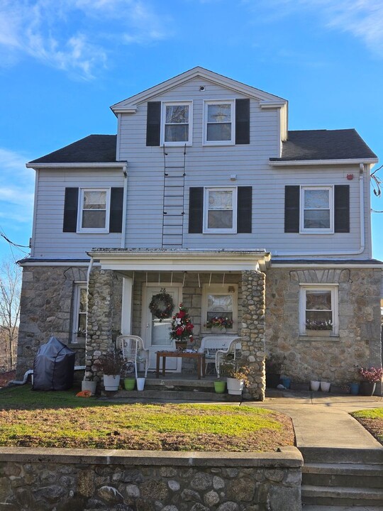 26-30 Pawtuxet Terrace in West Warwick, RI - Building Photo