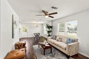 7002 Goforth St in Houston, TX - Building Photo - Building Photo