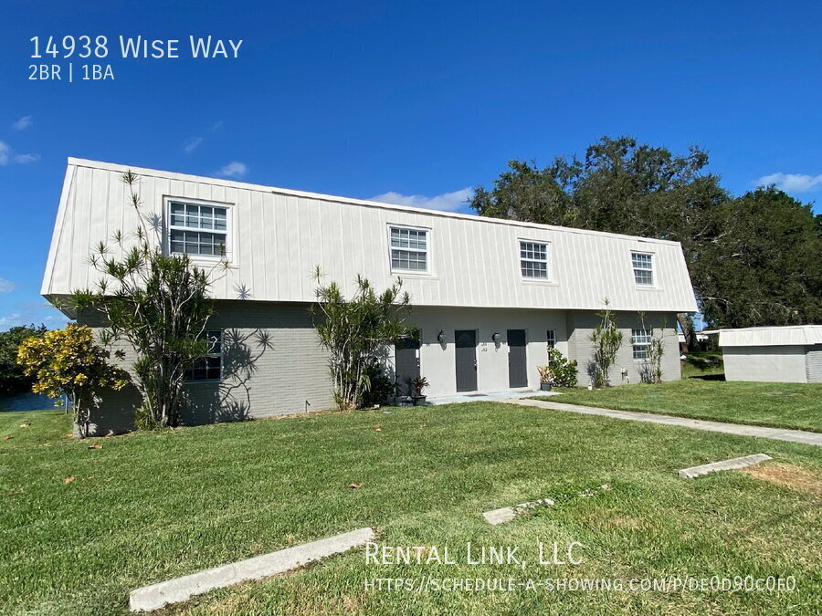 14938 Wise Way in Ft. Myers, FL - Building Photo