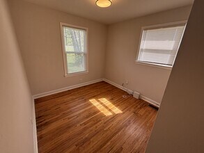 2718 Oakwood Ave in Nashville, TN - Building Photo - Building Photo