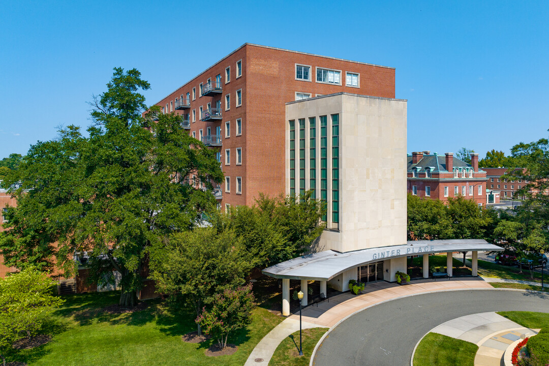 Ginter Place in Richmond, VA - Building Photo