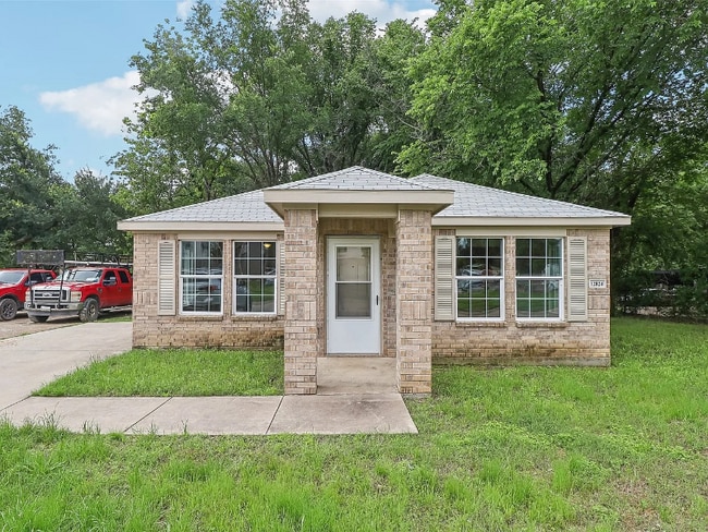 property at 12824 Seagoville Rd