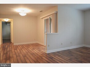 3123 Sayre Dr in Princeton, NJ - Foto de edificio - Building Photo