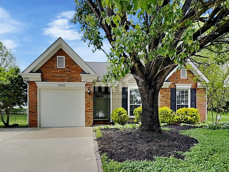 12002 Cartgate Ln in Charlotte, NC - Building Photo