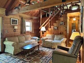 61 Preston Ln in Salisbury, CT - Building Photo - Building Photo