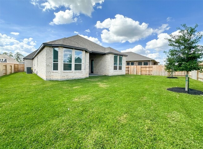 property at 419 Flat Rock Trl