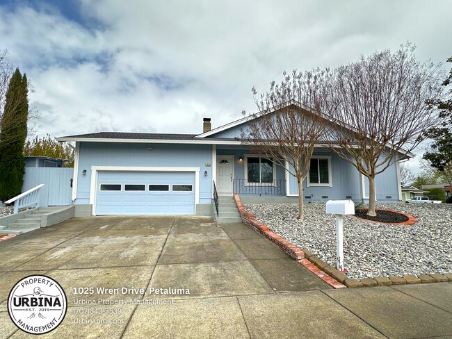 property at 1025 Wren Dr