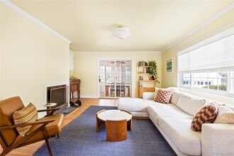 11 Bieselin Rd in Bellport, NY - Building Photo - Building Photo