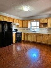 983 Washington Ave in Mission, TX - Building Photo - Building Photo