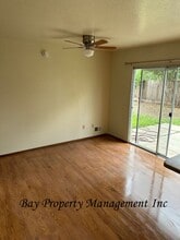 722 St Helen Way in Salinas, CA - Building Photo - Building Photo
