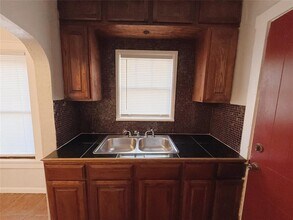 1201 Military Ct in Oklahoma City, OK - Building Photo - Building Photo