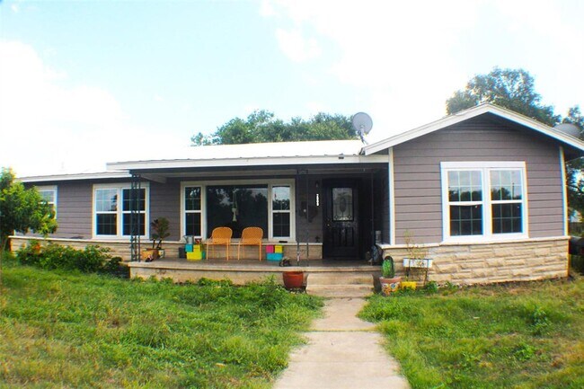 property at 2809 TX-21