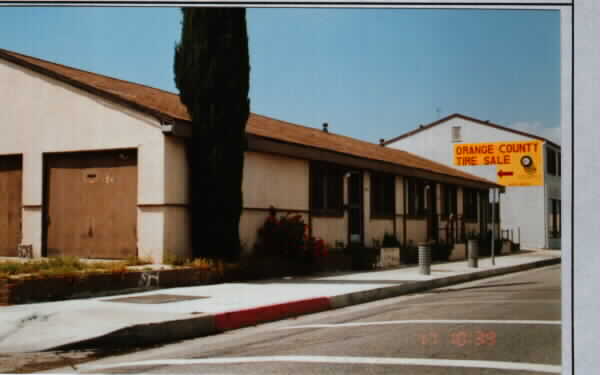 101 S Turner Ave in Fullerton, CA - Building Photo