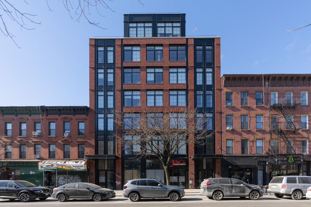 1104 Bedford Ave in Brooklyn, NY - Building Photo