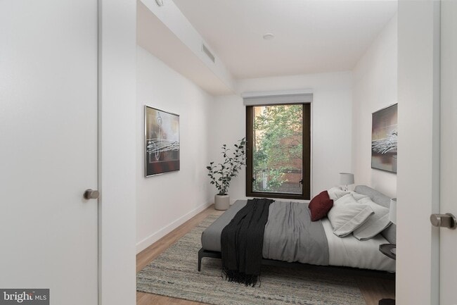 1630 Columbia Rd NW, Unit 208 in Washington, DC - Building Photo - Building Photo