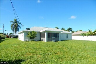 135 SE 29th St in Cape Coral, FL - Building Photo - Building Photo