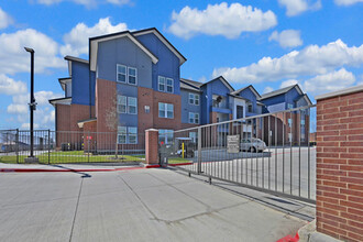 Parc West in Arlington, TX - Building Photo - Building Photo