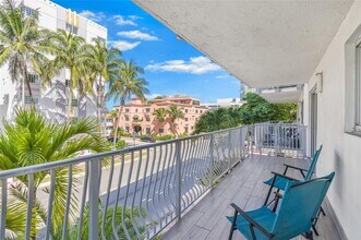 4141 Collins Ave in Miami, FL - Building Photo - Building Photo