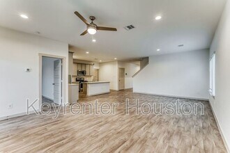 7830 Cattleman Vly Dr in Arcola, TX - Building Photo - Building Photo