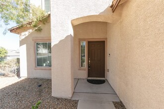 712 Waltham Hills St in Henderson, NV - Building Photo - Building Photo