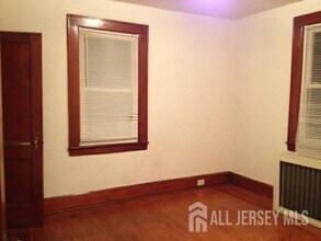 1301 Central Ave in Highland Park, NJ - Building Photo - Building Photo