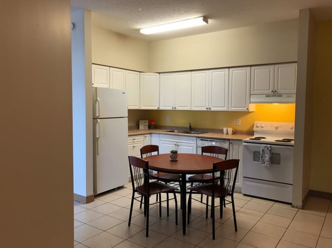 251-251 Lester St in Waterloo, ON - Building Photo - Building Photo