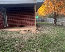 1102 Dierks St in Broken Bow, OK - Building Photo - Building Photo