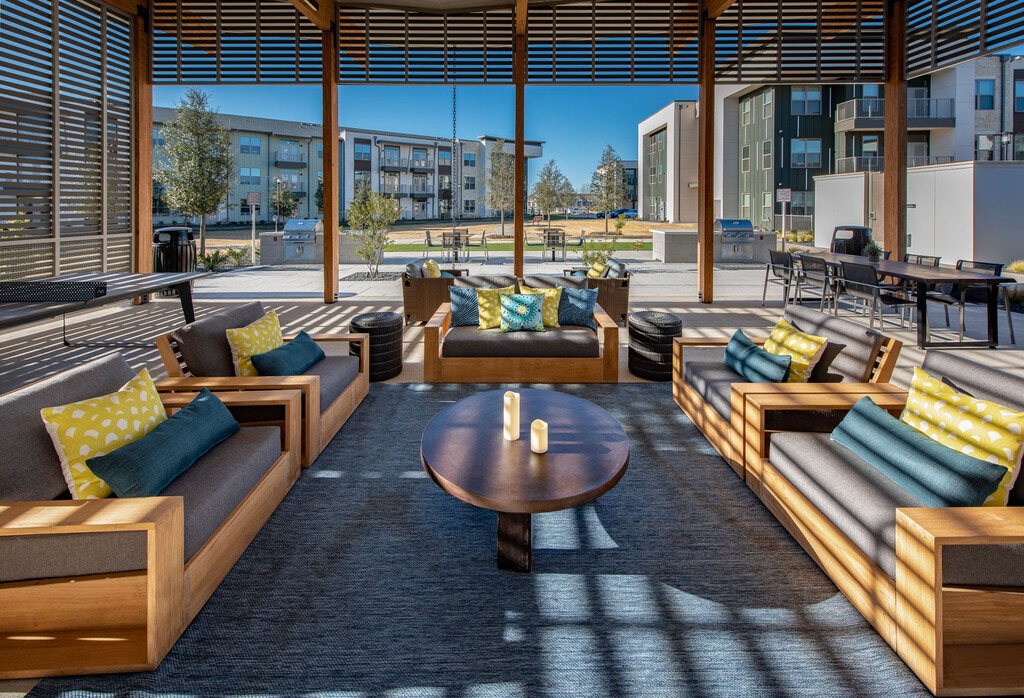 Copeland Apartments in Grand Prairie, TX