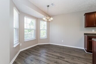 5011 Deer Creek Ct in Spring Hill, TN - Building Photo - Building Photo