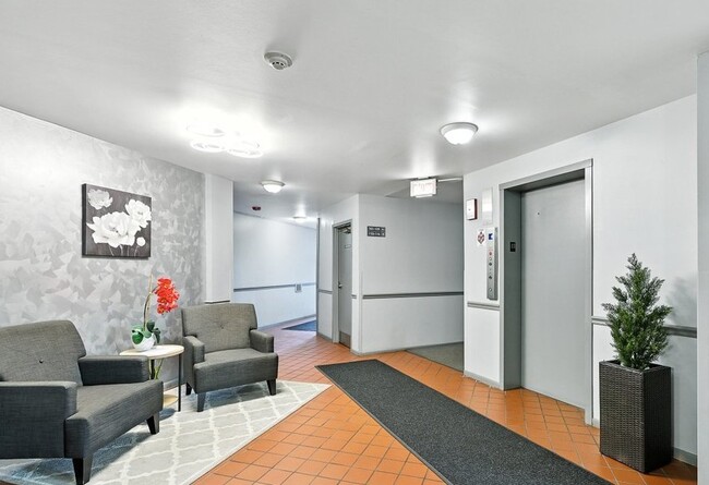 2600 Brookwood Way Dr in Rolling Meadows, IL - Building Photo - Building Photo