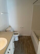 939 Balkin Rd in Tallahassee, FL - Building Photo